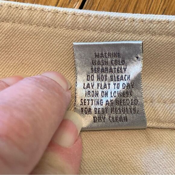 CHICO’S Crop pants women’s size 1.5 or  M/10 Tan flat front wide leg. - Picture 7 of 13